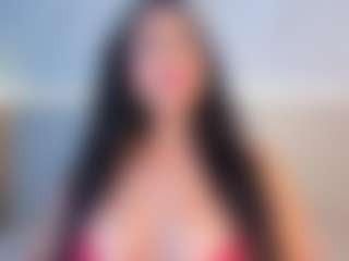 Live cam show with Julieta-Blue - Facial on Camsoda