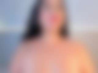 Julieta-Blue's Live Sex Cam Show