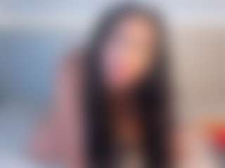 Live cam show with Julieta-Blue - Pornstar Public on TeamSkeetLive