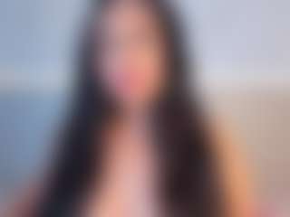 Julieta-Blue's Live Sex Cam Show