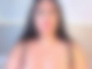Julieta-Blue's Live Sex Cam Show