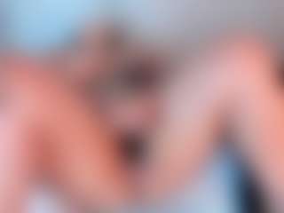Julieta-Blue's Live Sex Cam Show