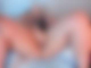 Julieta-Blue's Live Sex Cam Show