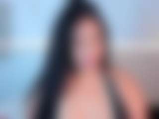 Julieta-Blue's Live Sex Cam Show
