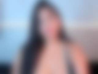 Julieta-Blue's Live Sex Cam Show
