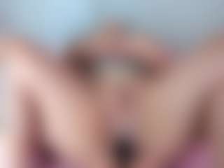 Live cam show with Julieta-Blue - Cowgirl on Soda Cam