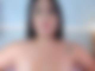 Julieta-Blue's Live Sex Cam Show