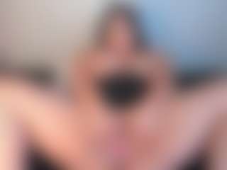 Julieta-Blue's Live Sex Cam Show