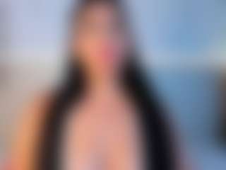 Julieta-Blue's Live Sex Cam Show
