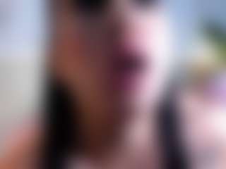 Julieta-Blue's Live Sex Cam Show