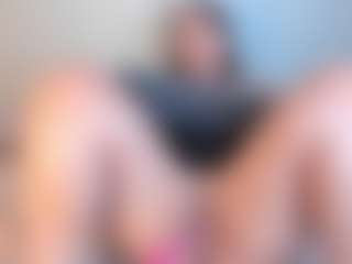 Julieta-Blue's Live Sex Cam Show