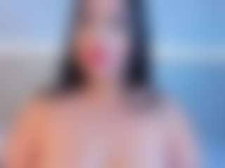 Live cam show with Julieta-Blue - Shaved Pussy on Camsoda