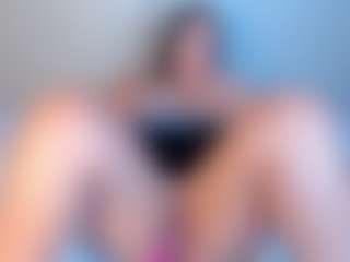 Julieta-Blue's Live Sex Cam Show