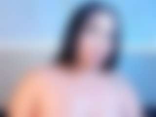 Julieta-Blue's Live Sex Cam Show
