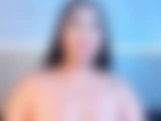 Live cam show with Julieta-Blue - Big Tits on TeamSkeetLive