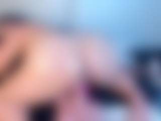Julieta-Blue's Live Sex Cam Show