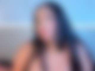 Julieta-Blue's Live Sex Cam Show