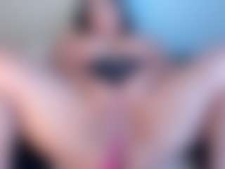 Julieta-Blue's Live Sex Cam Show