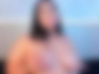 Julieta-Blue's Live Sex Cam Show