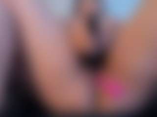 Live cam show with Julieta-Blue - Public on Camsoda