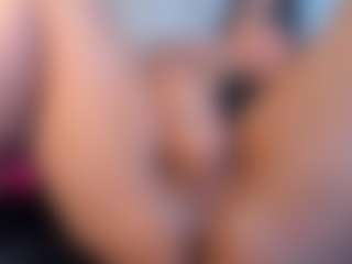Live cam show with Julieta-Blue - Fetish Lovense on Camsoda