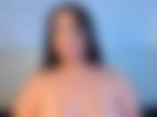 Julieta-Blue's Live Sex Cam Show
