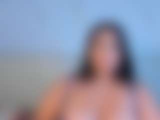 Live cam show with Julieta-Blue - Squirt on Camsoda
