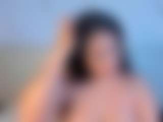 Julieta-Blue's Live Sex Cam Show