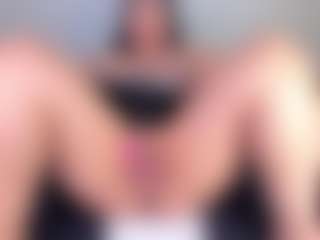 Julieta-Blue's Live Sex Cam Show