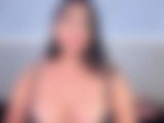 Julieta-Blue's Live Sex Cam Show