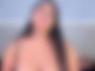 Julieta-Blue's Live Sex Cam Show
