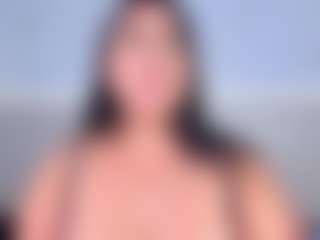 Julieta-Blue's Live Sex Cam Show