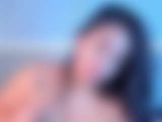 Live cam show with Julieta-Blue - Teen (18+) on Camsoda