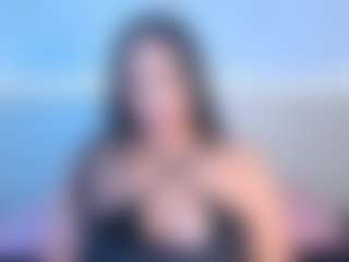 Julieta-Blue's Live Sex Cam Show