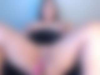 Live cam show with Julieta-Blue - Dildo Or Vibrator on Camsoda