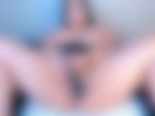 Julieta-Blue's Live Sex Cam Show