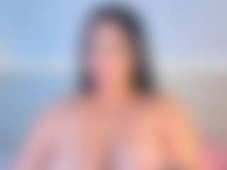 Julieta-Blue's Live Sex Cam Show