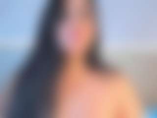 Julieta-Blue's Live Sex Cam Show
