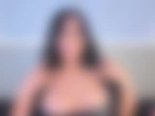Julieta-Blue's Live Sex Cam Show