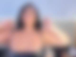 Julieta-Blue's Live Sex Cam Show