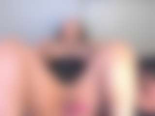 Julieta-Blue's Live Sex Cam Show