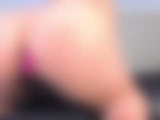 Julieta-Blue's Live Sex Cam Show