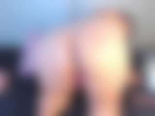 Julieta-Blue's Live Sex Cam Show