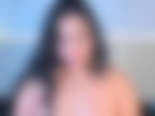 Julieta-Blue's Live Sex Cam Show