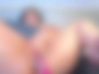 Julieta-Blue's Live Sex Cam Show