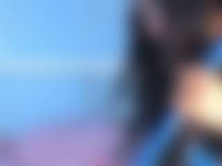 Julieta-Blue's Live Sex Cam Show