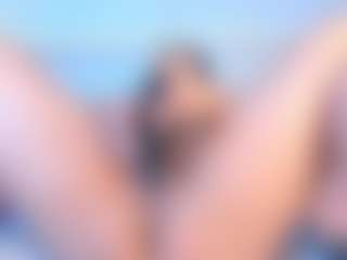 Julieta-Blue's Live Sex Cam Show