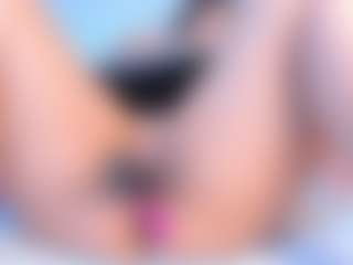 Julieta-Blue's Live Sex Cam Show