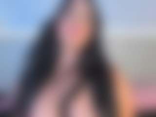 Live cam show with Julieta-Blue - BBW Teen (18+) on TeamSkeetLive