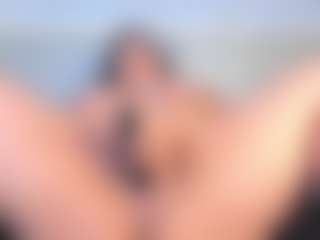 Julieta-Blue's Live Sex Cam Show